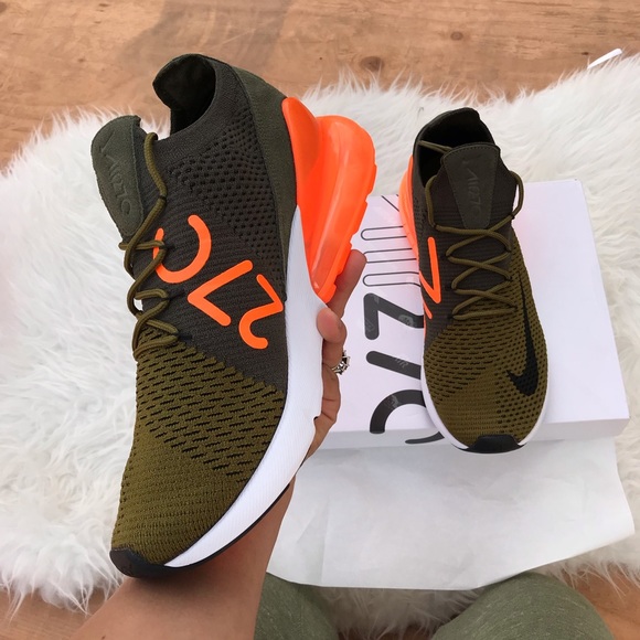 NIKE AIR MAX270 FLYKNIT 8,8.5,9,9.5,10,10.5,11 New - Picture 5 of 8